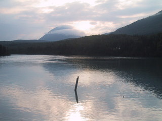 (picture: evening at the kenai lake)